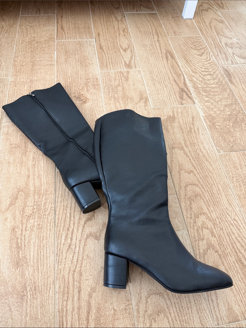 Classic Black Mid-Calf Block Heel Women's Boots